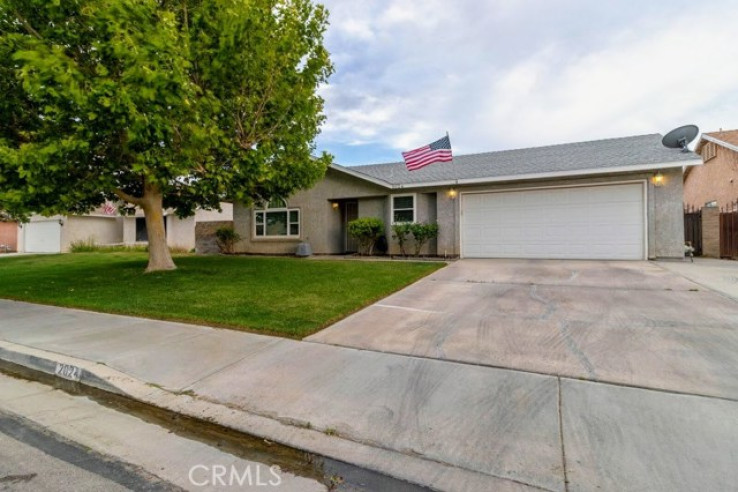 3 Bed Home for Sale in Rosamond, California