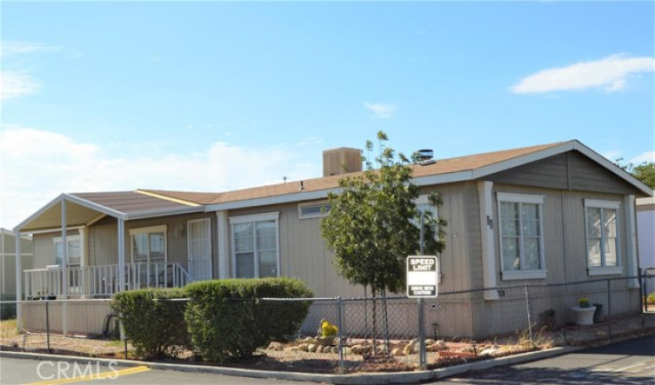 Residential Home in Rosamond