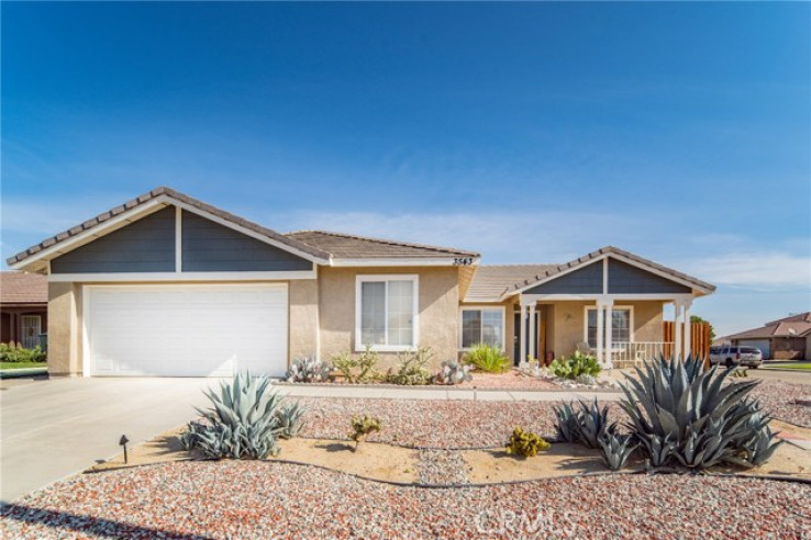 4 Bed Home for Sale in Rosamond, California