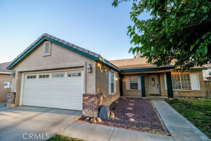 4 Bed Home for Sale in Rosamond, California