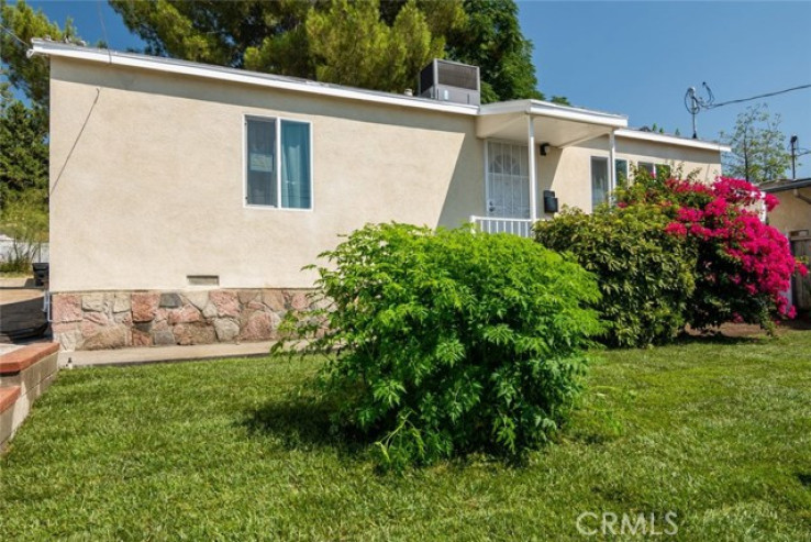 Residential Home in Sunland/Tujunga
