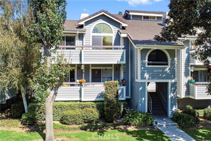 Residential Home in Rainbow Glen