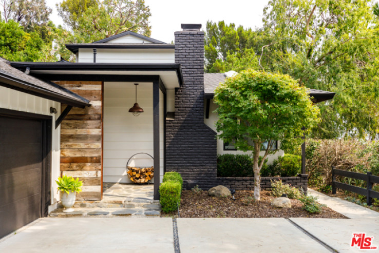 3 Bed Home for Sale in Los Angeles, California