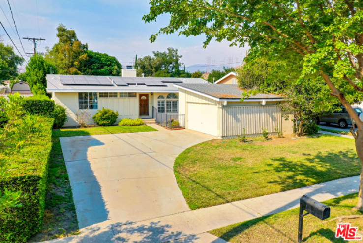 4 Bed Home for Sale in Granada Hills, California