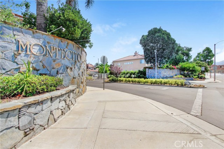 4 Bed Home for Sale in Newhall, California