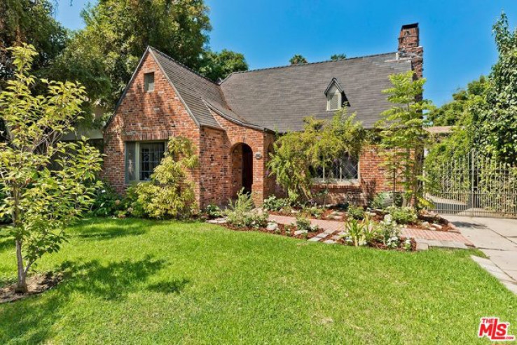 Residential Home in Los Feliz