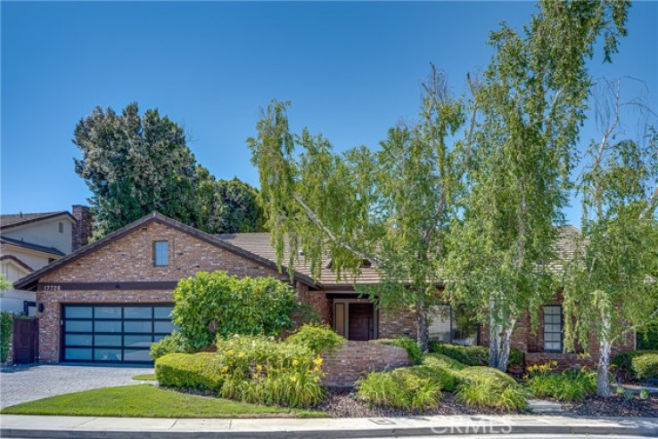 3 Bed Home for Sale in Encino, California