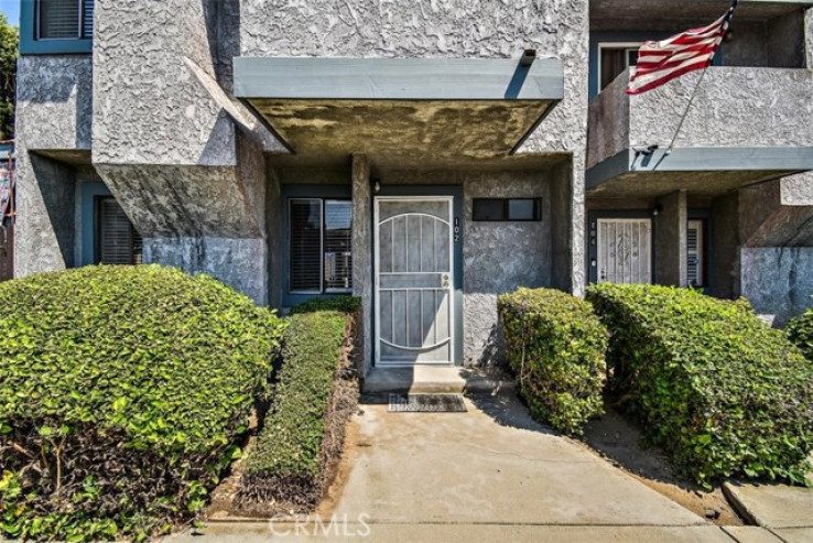 3 Bed Home for Sale in Compton, California
