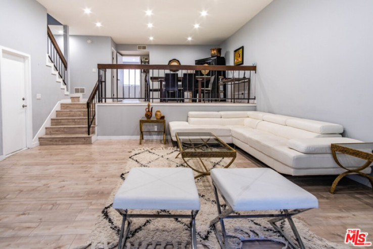 2 Bed Home for Sale in Encino, California