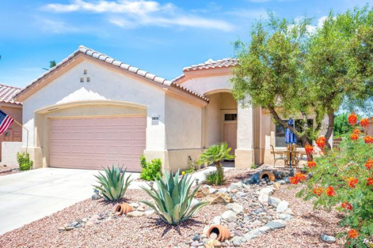 2 Bed Home for Sale in Palm Desert, California