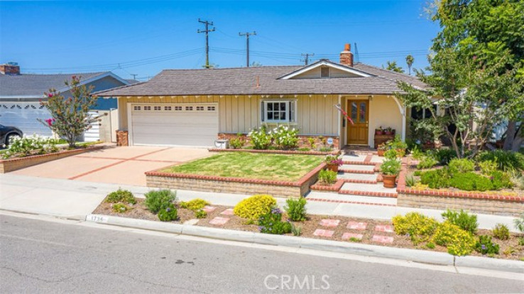 3 Bed Home for Sale in Costa Mesa, California