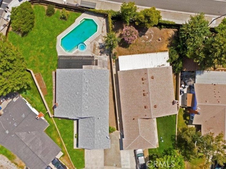 4 Bed Home for Sale in Saugus, California