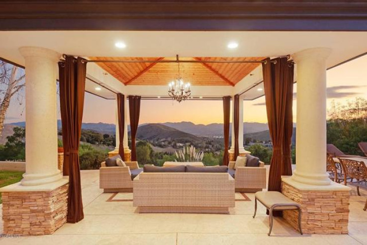Residential Home in Westlake Village