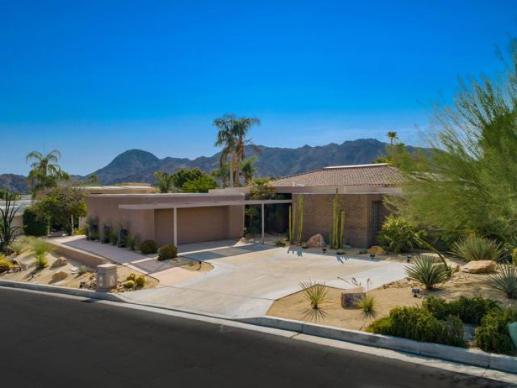 3 Bed Home for Sale in Palm Desert, California