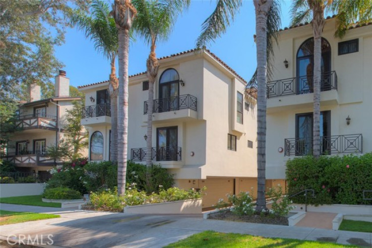 Residential Home in Studio City