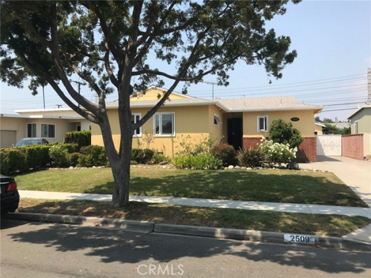 3 Bed Home for Sale in Torrance, California