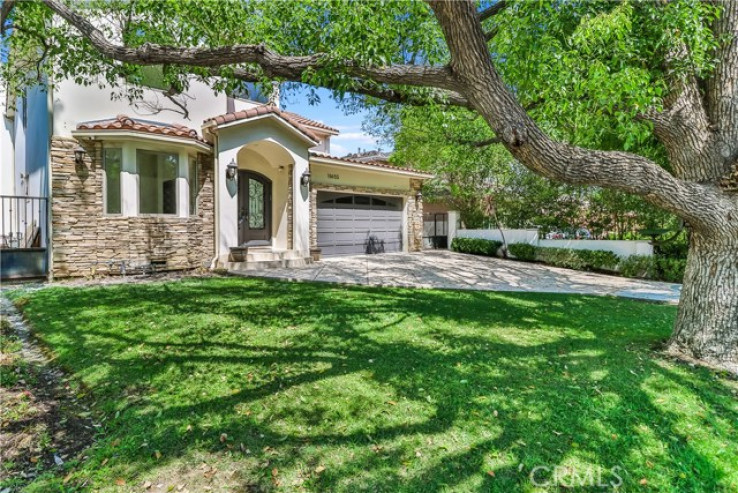 4 Bed Home for Sale in Encino, California