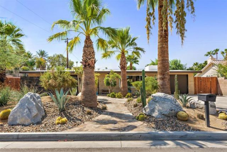 4 Bed Home for Sale in Palm Desert, California