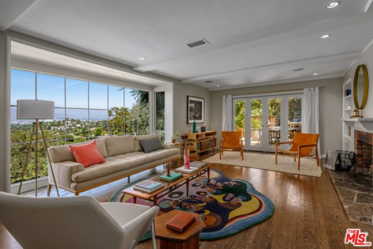 3 Bed Home for Sale in Los Angeles, California