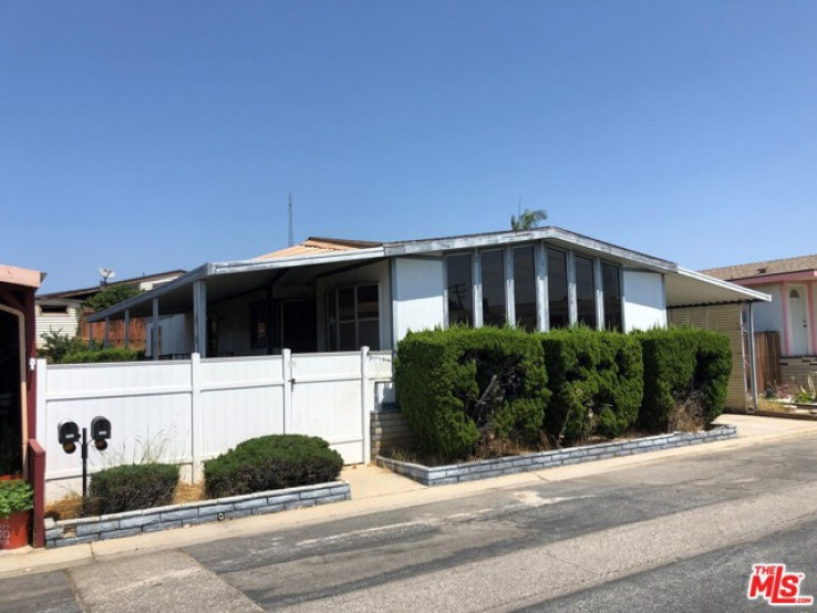 Residential Home in Rancho Dominguez