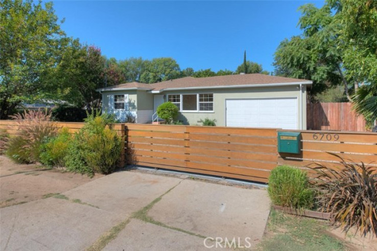 3 Bed Home for Sale in Van Nuys, California