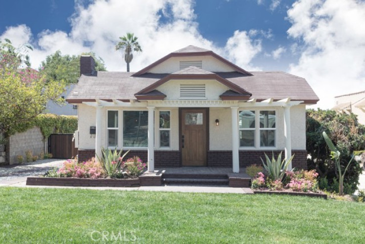 5 Bed Home for Sale in Los Angeles, California