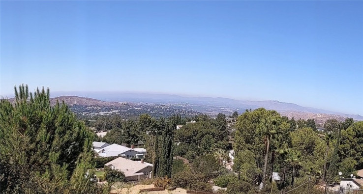 3 Bed Home for Sale in Tujunga, California
