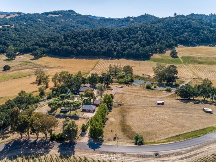 8 Bed Home for Sale in Paso Robles, California