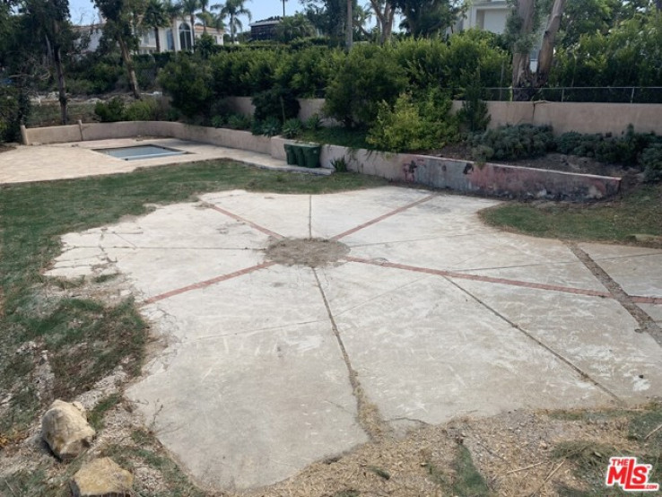  Land for Sale in Malibu, California