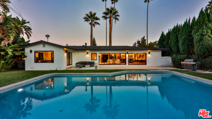 4 Bed Home for Sale in Encino, California