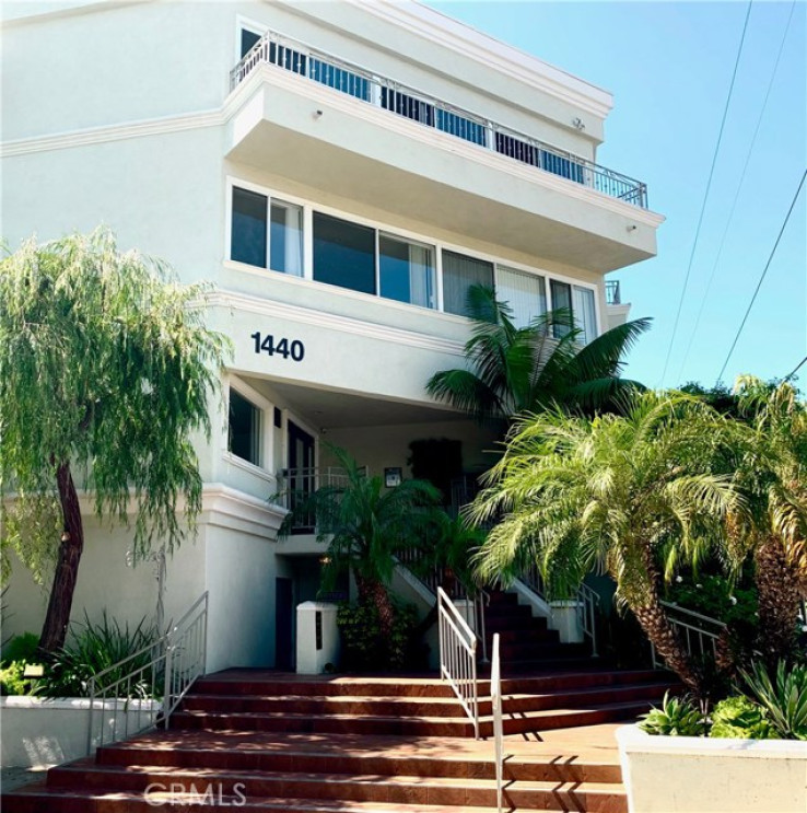 1 Bed Home for Sale in Santa Monica, California