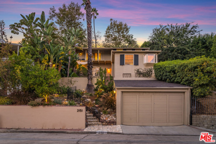 Residential Home in Silver Lake