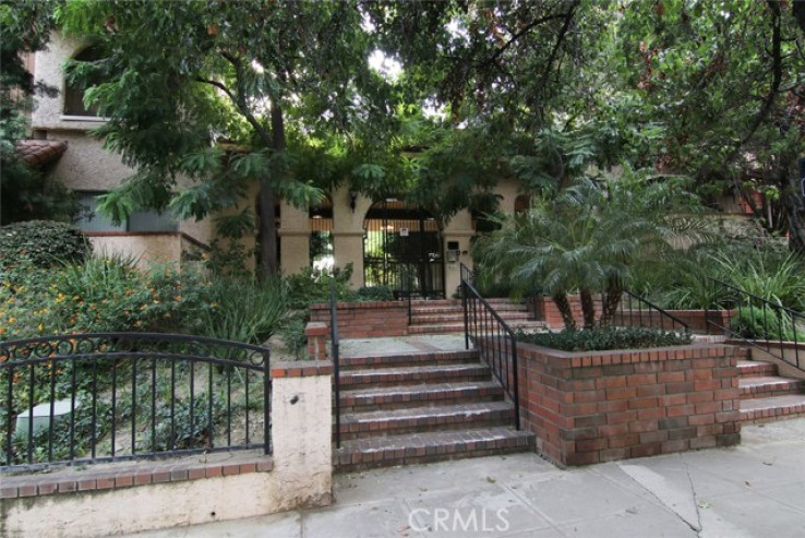 2 Bed Home for Sale in Burbank, California