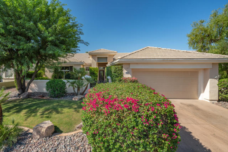 2 Bed Home for Sale in Palm Desert, California
