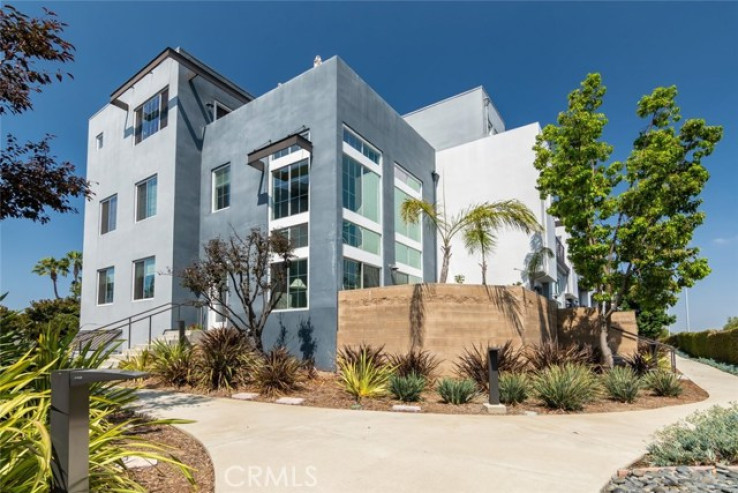 2 Bed Home for Sale in Playa Vista, California