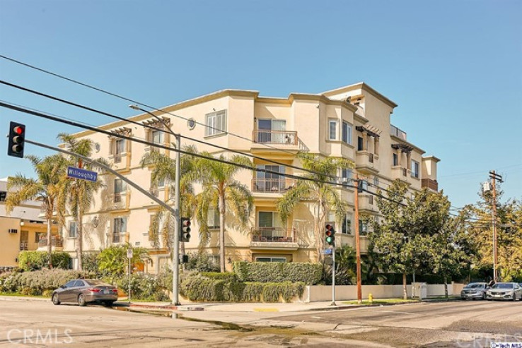 Residential Home in Hollywood