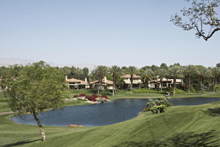 Residential Home in East Palm Desert