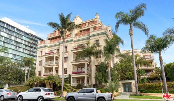 3 Bed Home for Sale in Santa Monica, California