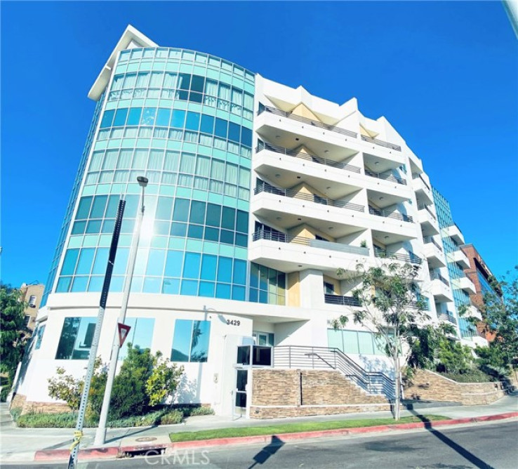 2 Bed Home for Sale in Los Angeles, California