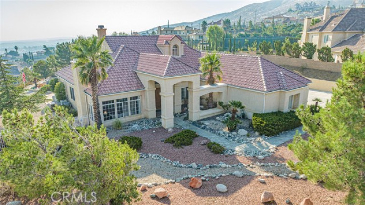 6 Bed Home for Sale in Palmdale, California