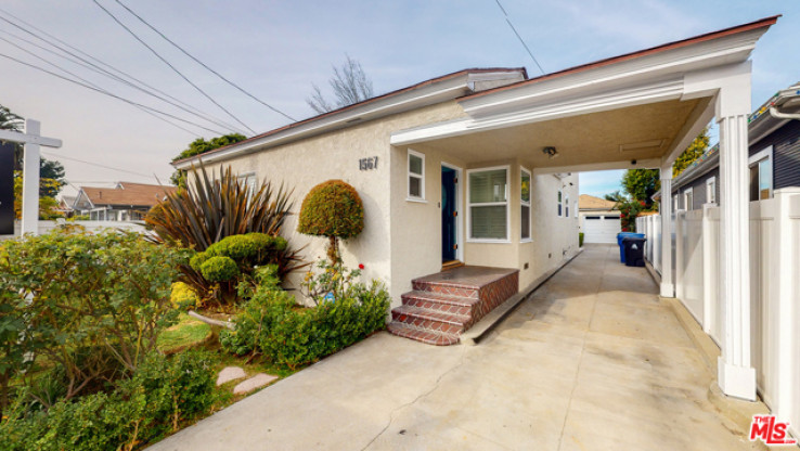 4 Bed Home for Sale in Los Angeles, California