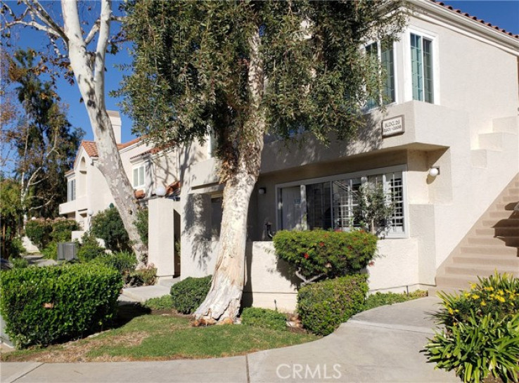 2 Bed Home for Sale in Calabasas, California