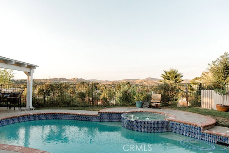 4 Bed Home for Sale in Saugus, California