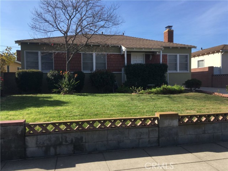 3 Bed Home for Sale in Burbank, California
