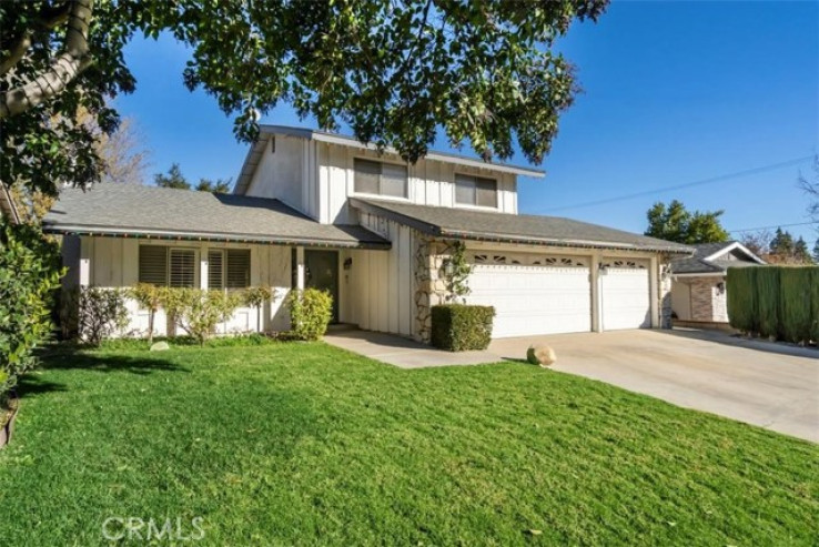 3 Bed Home for Sale in Newhall, California
