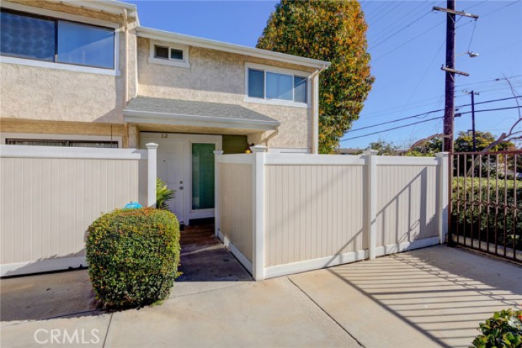 2 Bed Home for Sale in Torrance, California