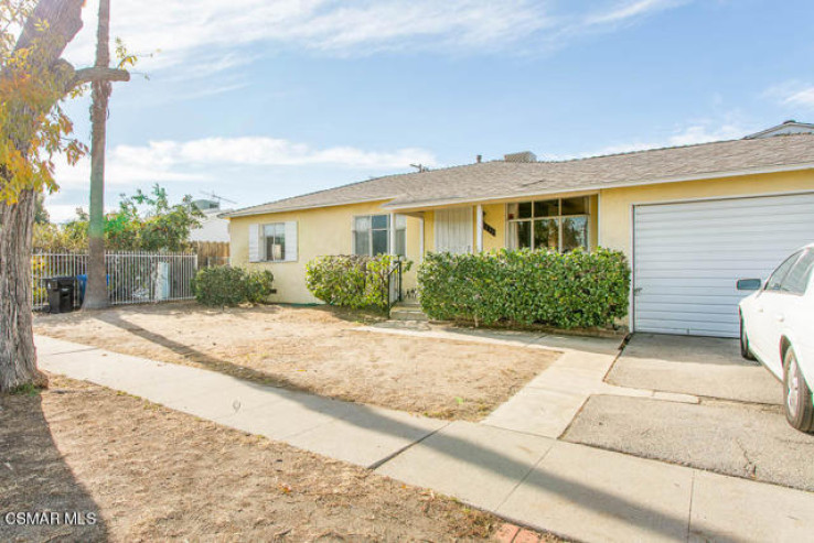 4 Bed Home for Sale in Panorama City, California