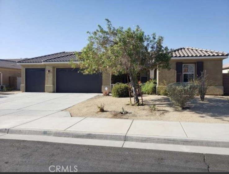 Residential Home in Palm Desert