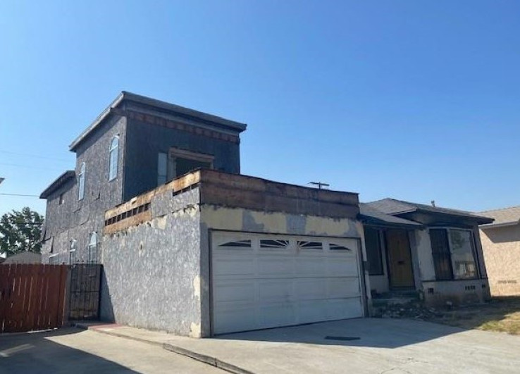 2 Bed Home for Sale in Compton, California