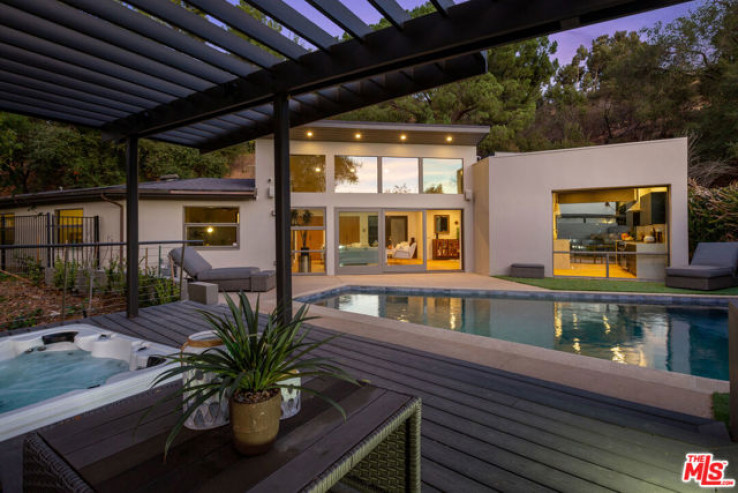 4 Bed Home for Sale in Los Angeles, California